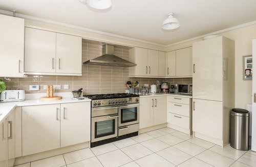 Overstrand Cottage | Coral House