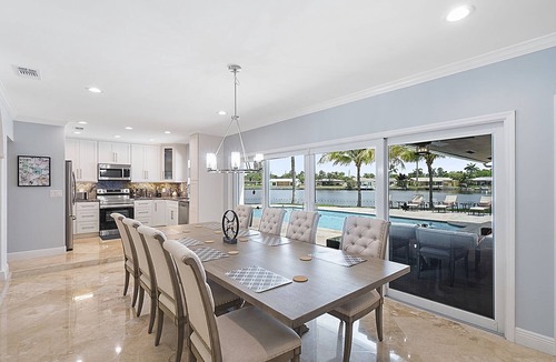 Central Corals House | Coral Lake Hidden Oasis w/Heated Pool A+ Location