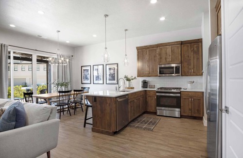 Santa Clara House | Coral Paradise | Community Pool