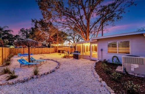 South Bradenton House | Coral Reef Cabana