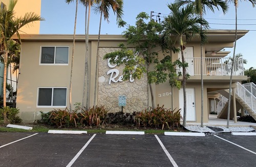 Pompano Beach Apartment | Coral Reef Flats #5