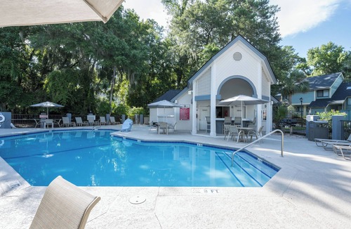 Shipyard Plantation House | Coral Reef Resort