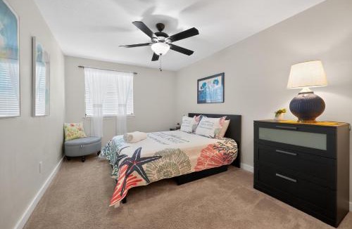 Doctors Inlet House | Coral Reef Retreat