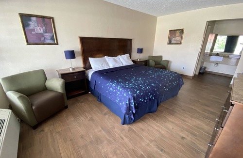 Florida City Hotel | Coral Roc Motel