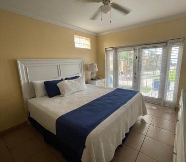 Ormond Beach Resort | Coral Sands Inn