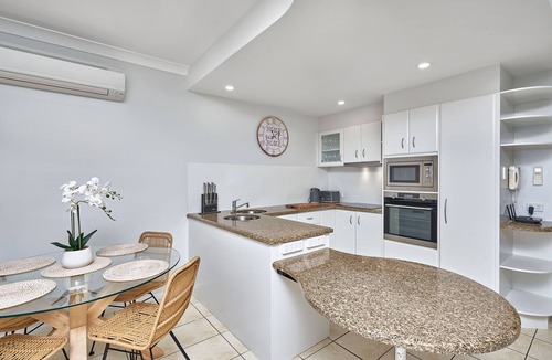 Clifton Beach Apartment | Coral Views At Clifton beach