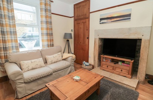 Amble House | Coras House