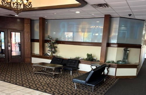 Oklahoma City Hotel | Coratel Inn & Suites Santa Fe OKC Deluxe 2 Double Beds Smoking