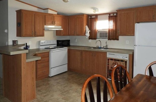 Brewster County House | Corazones Draw PLUS: Two Homes on 400 acres