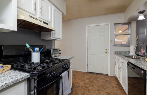 Denton House | Cordell Home: 4 Bed Home W/2 Baths Ideal for Family Getaways