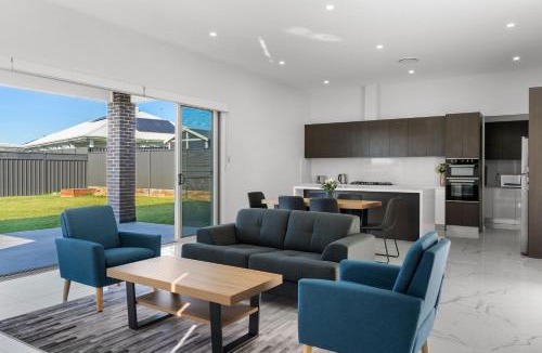 Nulkaba House | Cork & Vine on Coolalta - A Cellar Door Escape