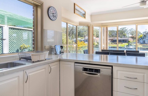 Sussex Inlet House | Cormorant Waterfront Home