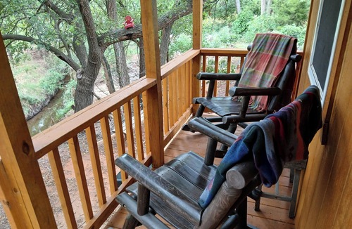 Corn Cabin | Corn Creek Cabin - A little slice of heaven!