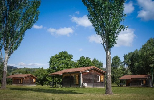 Condrieu Ski Chalet | Cornas (4) - Wam Park