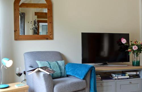 Heathfield House | Cornbrash Farm Cottage