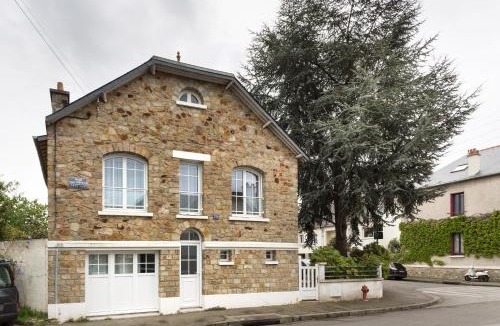 Sainte-Therese - Quineleu House | Corneille by Cocoonr