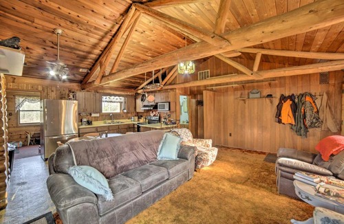 Cornell House | Cornell Home with Fire Pit and Hunting Access!