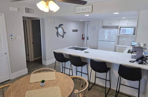 Corpus Christi Condo | Corner Beachfront Condo: Stunning 270° Views. Wraparound Balcony. Heated Pool