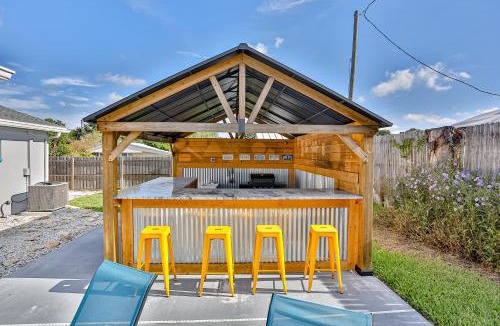 Largo House | Corner By The Coast