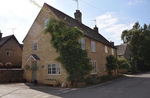 Lower Oddington House | Corner Cottage
