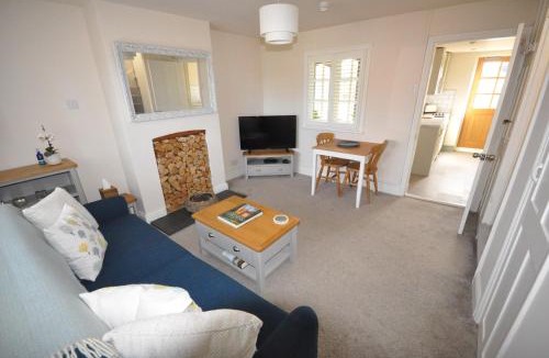 Landbeach House | Corner Cottage