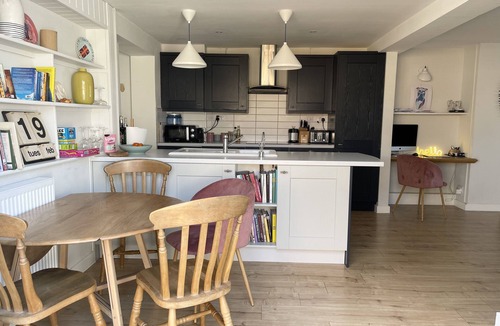 Broadstairs House | Corner House