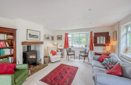 Coleman's Hatch Apartment | Corner House