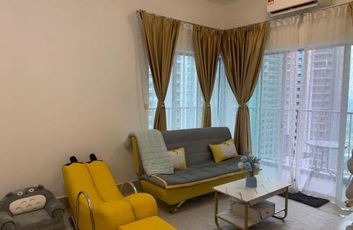 Salak South Apartment | Corner KL Pool View RC Residence with High Internet Speed 500Mbps
