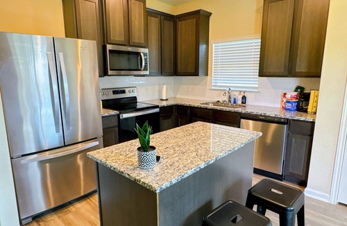 Crowley House | Corner Lot Home. Pet OK. Extended stay welcome