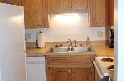 North Star Apartment | Corner Midtown Apartment
