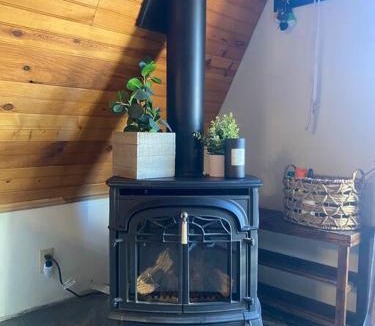 Mount Upton House | Corner's Cabin - A-Frame - Catskills NY