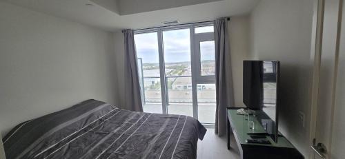 Vaughan Apartment | Corner unit 3 bath and 2 bed
