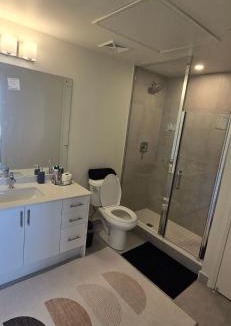 Vaughan Apartment | Corner unit 3 bath and 2 bed