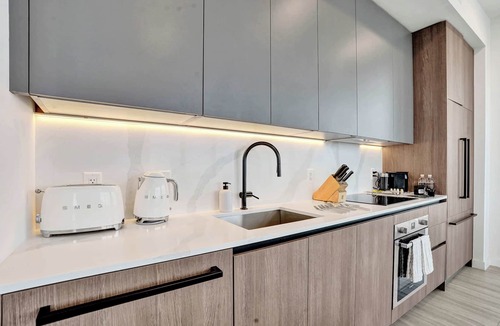 North Beach Condo | Corner Unit with Water Views - 2BR in Miami Beach
