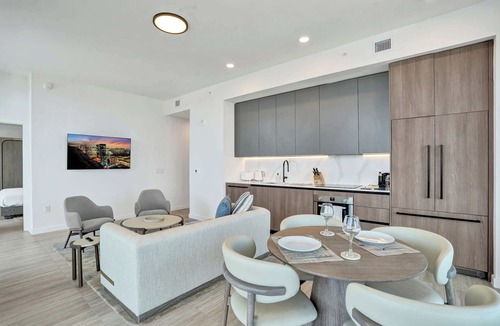 North Beach Condo | Corner Unit with Water Views - 2BR in Miami Beach