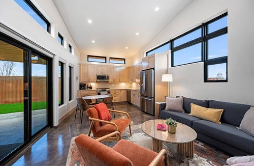Clifton House | Corner Vista @ Palisade Legends