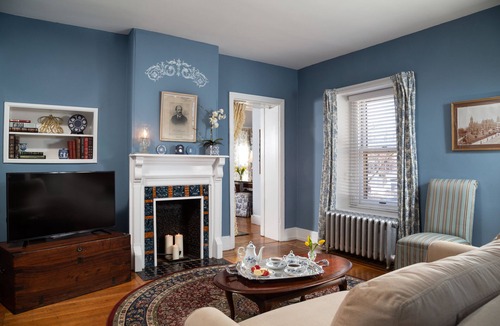 Powelton Village Bed & Breakfast | Cornerstone Bed and Breakfast