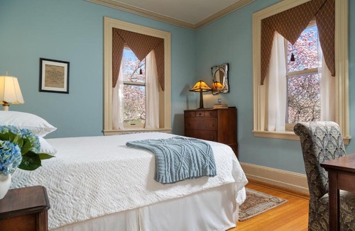 Powelton Village Bed & Breakfast | Cornerstone Bed & Breakfast