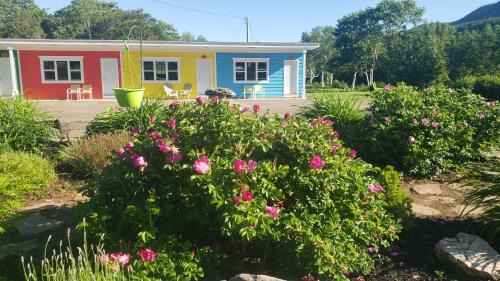 Petit-Etang Hotel | Cornerstone Motel