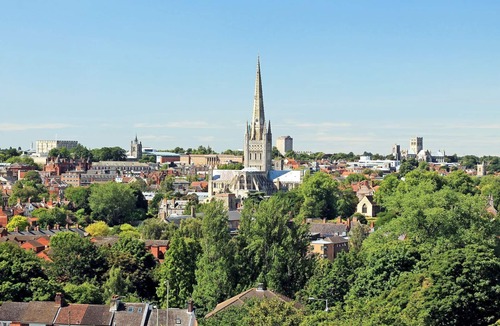 Norwich Cottage | Cornflower Cottage- W40836