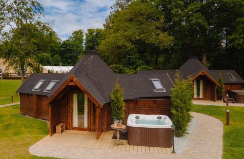 Biggar House | Cornhill Castle