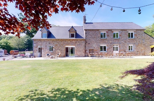 Le Parc Cottage | Cornillières Maisonnettes 35 pers : unusual housing,jacuzzi games