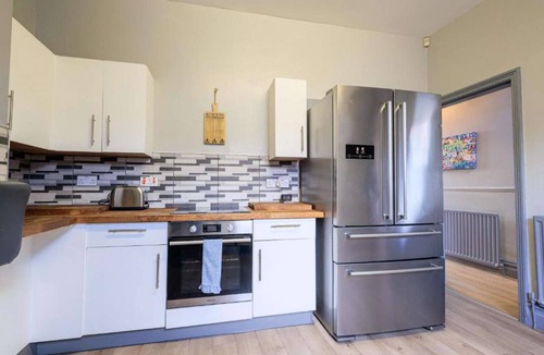 Hartlepool House | Cornwall House Home from Home Stay