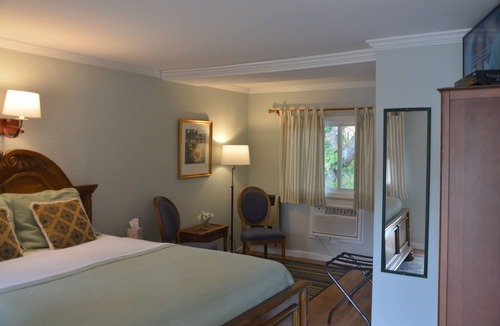 Cornwall Bridge Hotel | Cornwall Inn and Lodge