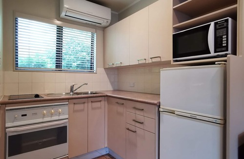 Epsom Hotel | Cornwall Park Motor Inn