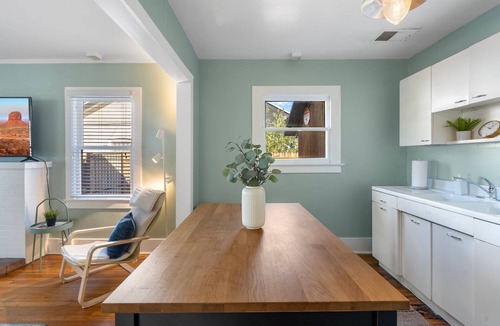 Coronado House | Coronado Casa