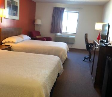 Lindsborg Hotel | Coronado Motel & RV Park
