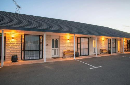 Ashburton Hotel | Coronation Park Motels