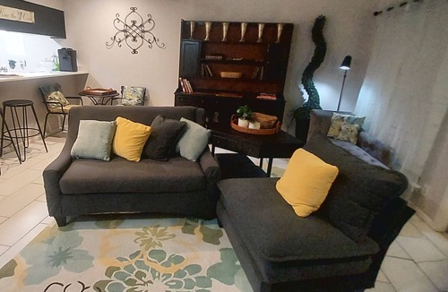 South Side Condo | Corporate Housing-Cozy townhome with park view
