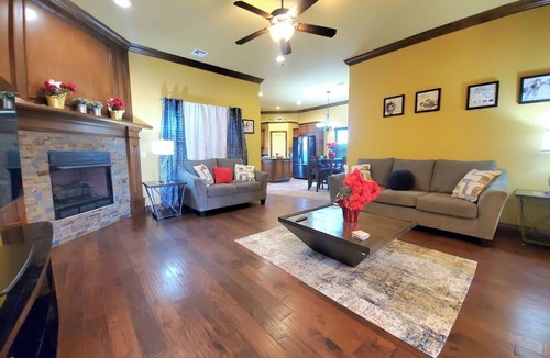 South Oklahoma City House | Corporate Ready - Perfect Home Away from Home in SW Oklahoma City-Near Bricktown